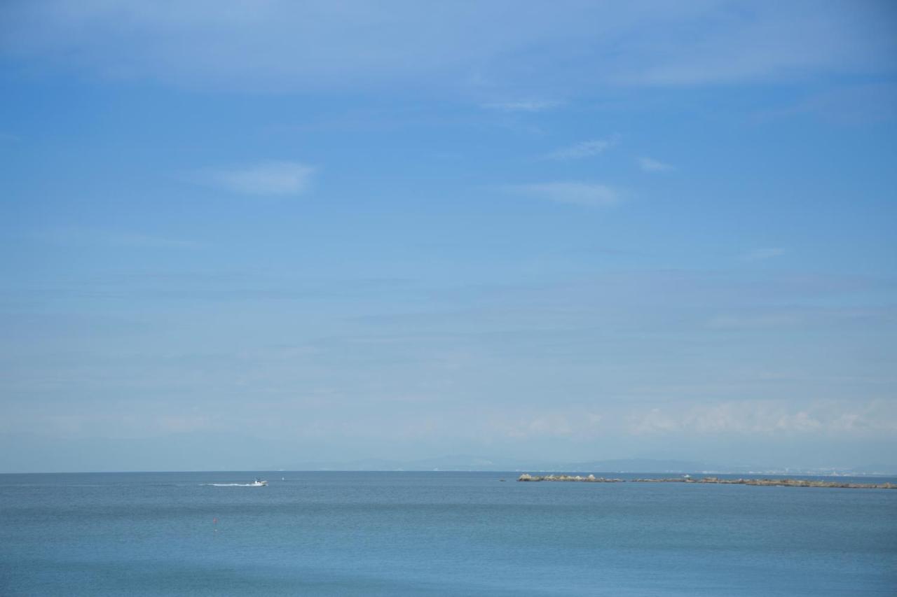Hayama Isshiki Beach House -葉山 一色海岸の家 - ペット可 Екстериор снимка